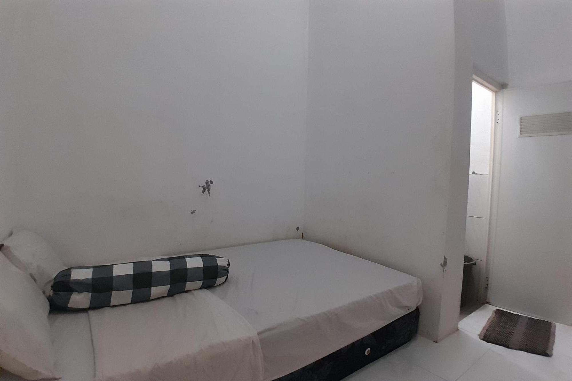 Spot On 93410 Wisma Bintang ג'פארה מראה חיצוני תמונה